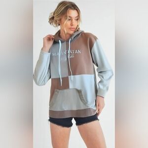 Hollister Tan and Cream Oversized Boxy Long Sleeve Sweatshirt